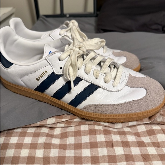 Adidas Women’s Samba Leather Sneaker - Picture 2 of 8